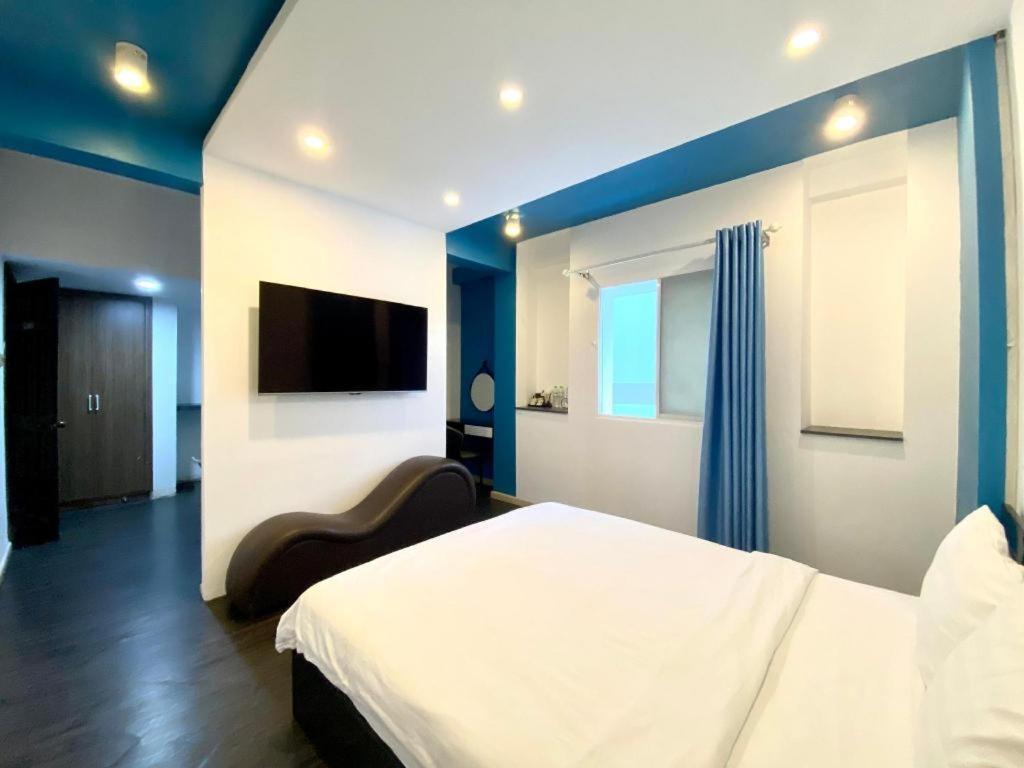 Amura Hotel Thu Duc Хошимин Экстерьер фото